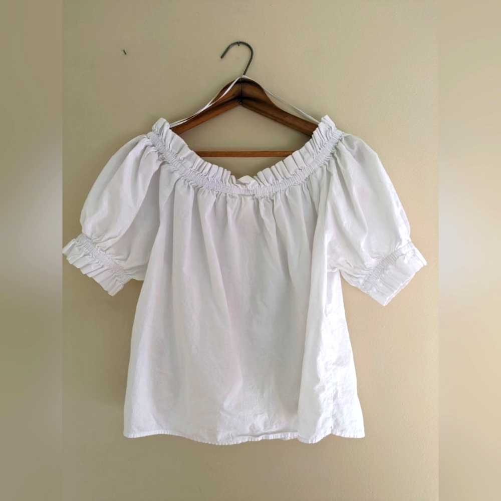 H&M White Ruffle Trim Off the Shoulder Top - Size Small